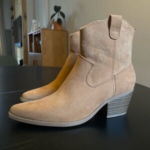 Old Navy Tan Faux Suede Western Boots
